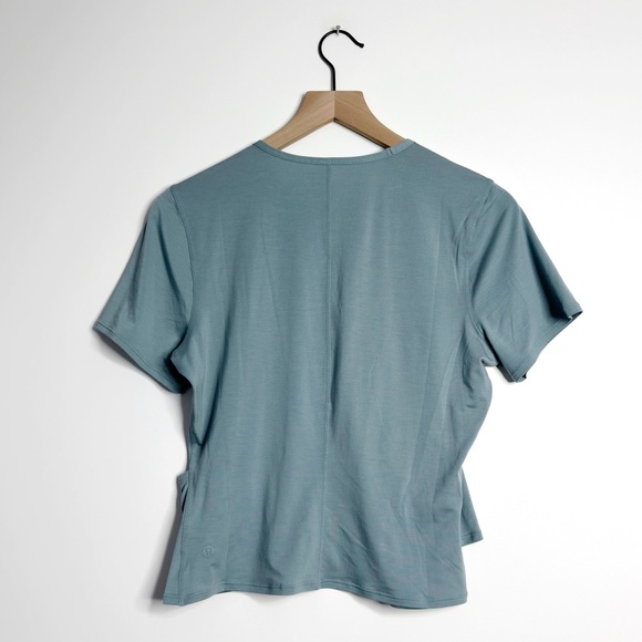 LULULEMON Round Trip Short Sleeve Shirt - Picture 4 of 5